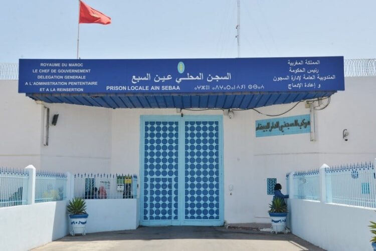 عين السبع..إدارة السجن المحلي تنفي مزاعم بخصوص تعرض سجين لـ “محاولة القتل “