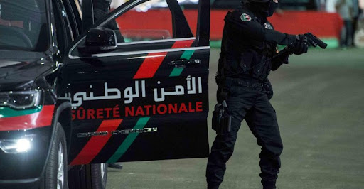 الفنيدق.. ضابط أمن يستخدم سلاحه الوظيفي بشكل تحذيري