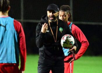 المنتخب الأولمبي لكرة القدم يحل بمدينة ليون الفرنسية