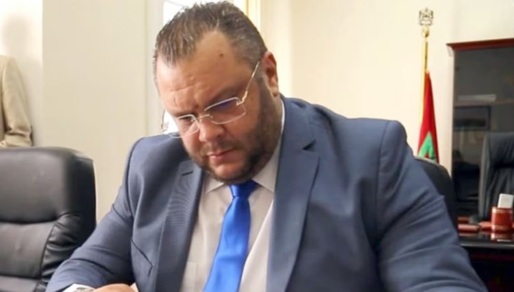 عزل الشرقاوي رئيس مقاطعة طنجة المدينة وثلاثة من نوابه