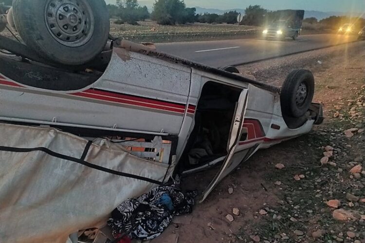 جرسيف..انقلاب سيارة يخلف عدد من الجرحى