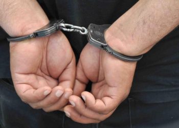 مراكش..اعتقال أستاذ جامعي يشتبه تورطه في قضية تتعلق بالتلاعب في التسجيل ومنح شهادات جامعية مقابل رشاوى