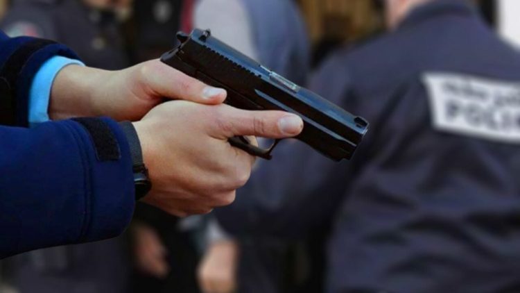 فاس..شرطي يضطر لاستعمال سلاحه الوظيفي لتوقيف شخص رفض الامتثال وعرض عناصر الشرطة للاعتداء